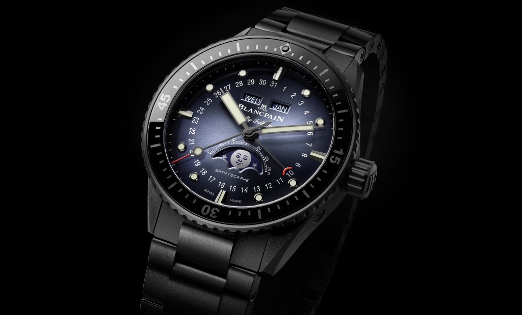 Blancpain Bathyscaphe Quantième Complet Phases de Lune，錶殼：43.6mm陶瓷/ 機芯：6654.P自動/ 售價：$203,500。