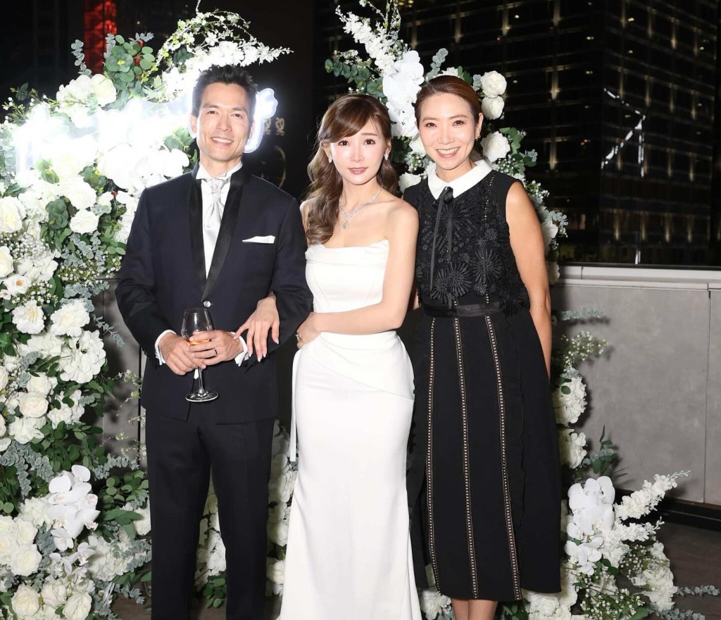 車婉婉亦有到賀。 車婉婉亦有到賀。
