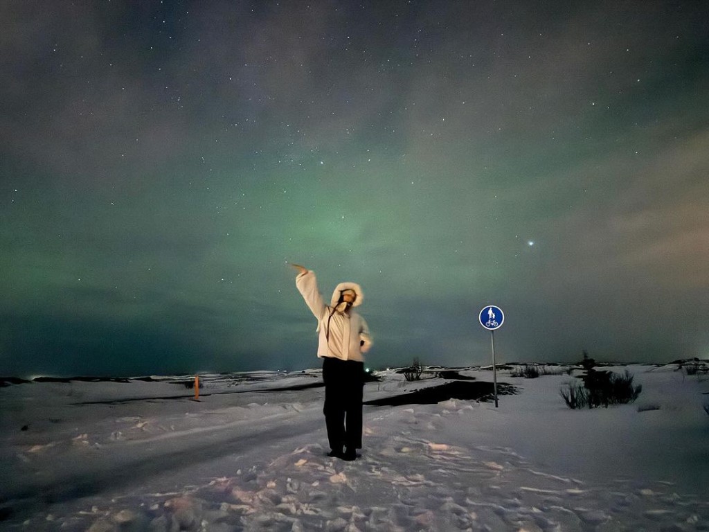 Rose Ma最近去了冰岛，她第一日就看到北极光。