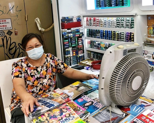 中環士丹利街報檔檔主林太指,上月遭賊人爆竊,被偷過百條香煙,損失逾6萬元,須向家人借錢過活。