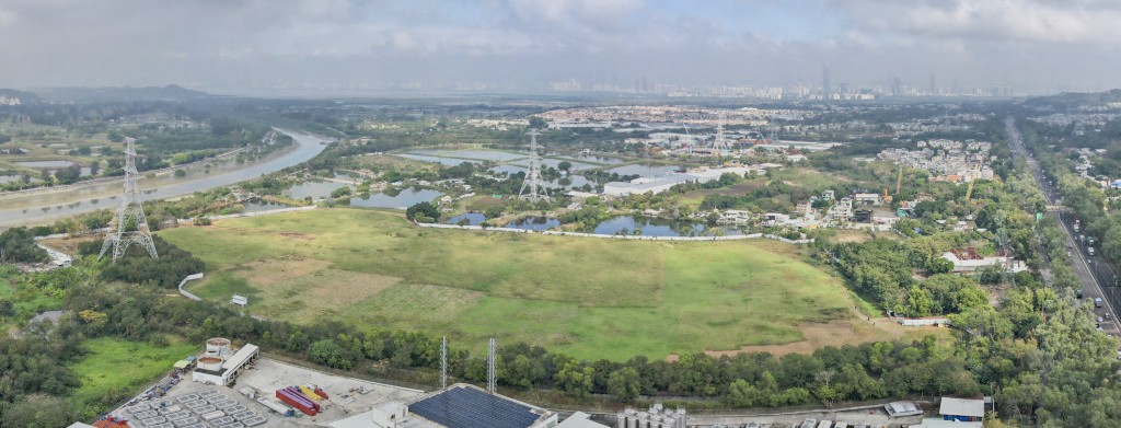 新地無償借出兩幅共14公頃土地，供政府興建臨時隔離及治療設施。
