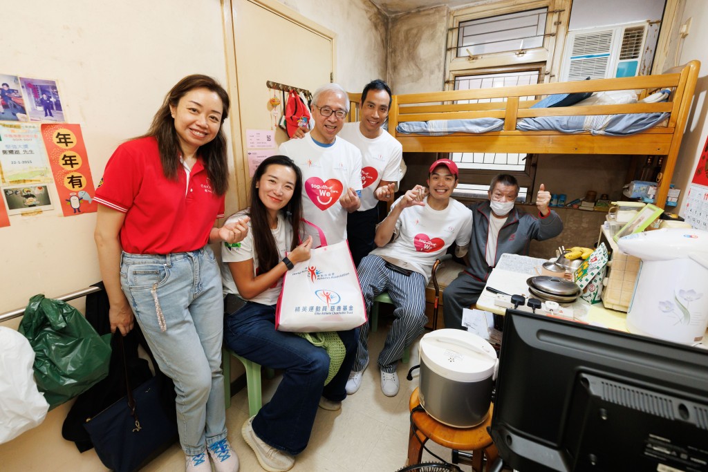 香港精英運動員協會主辦愛心送暖活動。  公關圖片