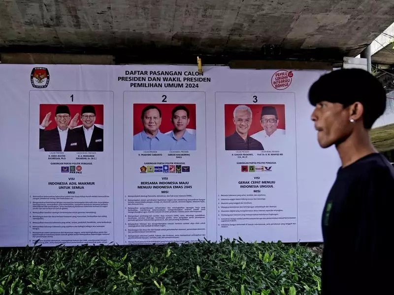印尼今日大選，年輕選民佔過半將成勝負關鍵。美聯社