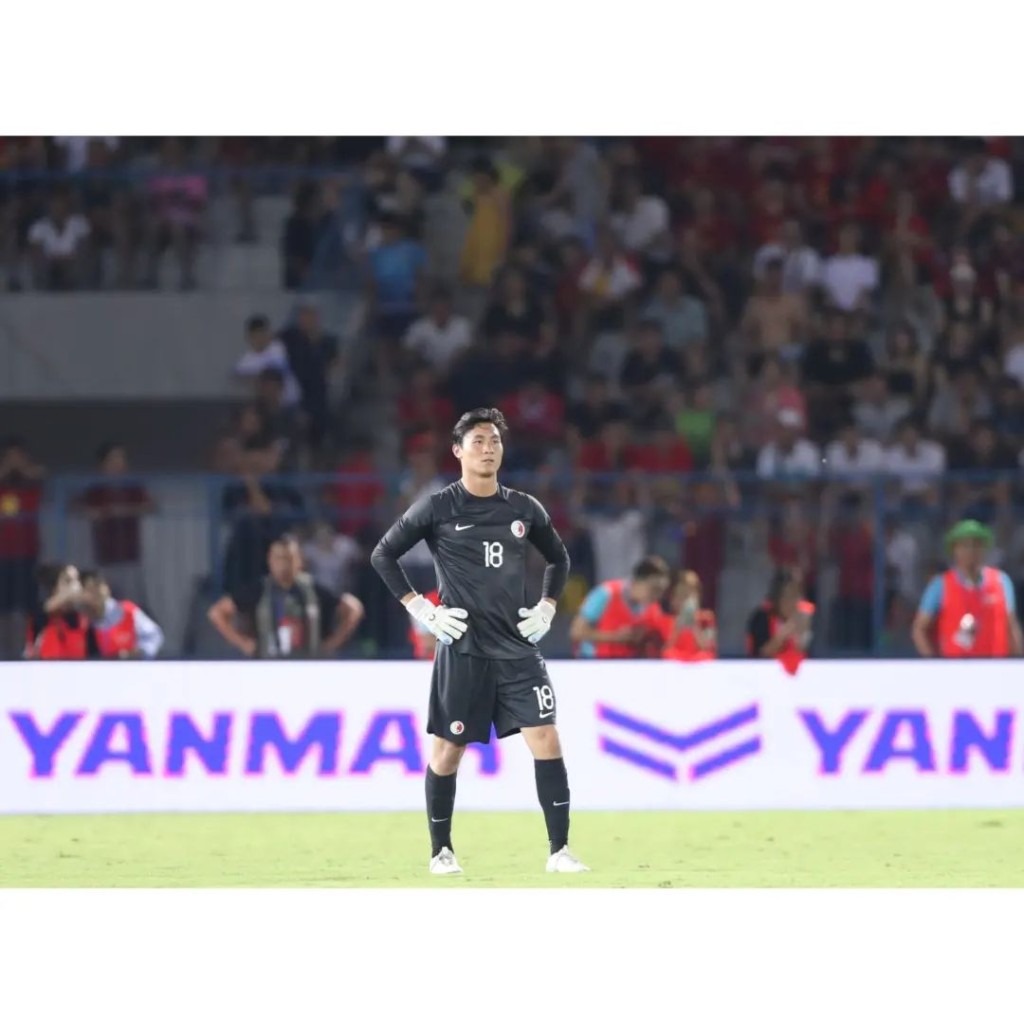 今年6月首次代表港队，可惜于友谊赛以0：1不敌越南。