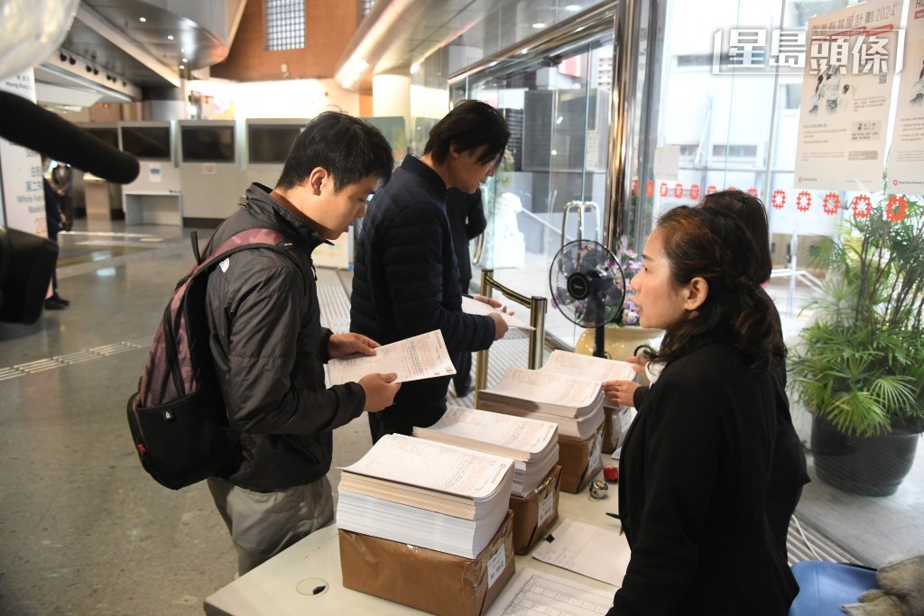 「白居二2024」申請者中,逾8成選擇參加今期新增的「青年計劃( 白居二)」,反映此計劃相當受青年歡迎。資料圖片 「白居二2024」申請者中,逾8成選擇參加今期新增的「青年計劃( 白居二)」,反映此計劃相當受青年歡迎。資料圖片