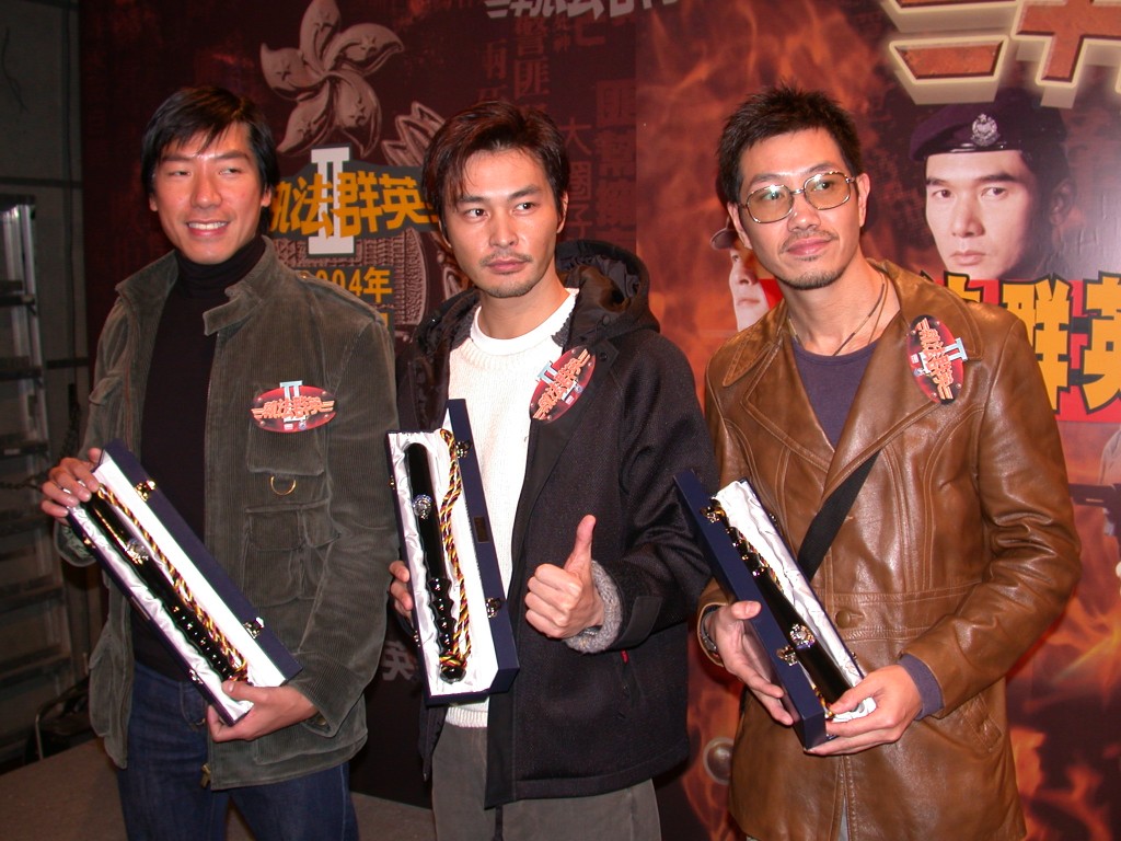 2003年與張耀揚、何華超等拍過港台節目《執法群英II》。