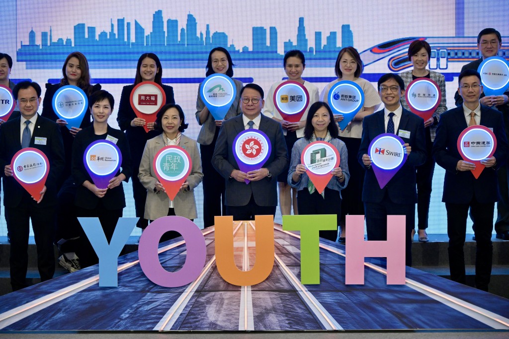 該計劃有25間本地大型企業，為香港青年提供內地和海外實習機會。蘇正謙攝