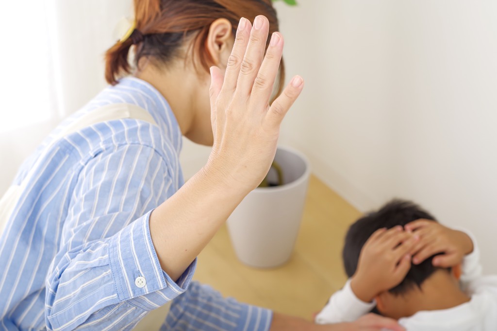界定虐兒不止評估兒童有無被打，還包括疏忽照顧、性侵犯等。（資料圖片／圖片來源：PhotoAC）