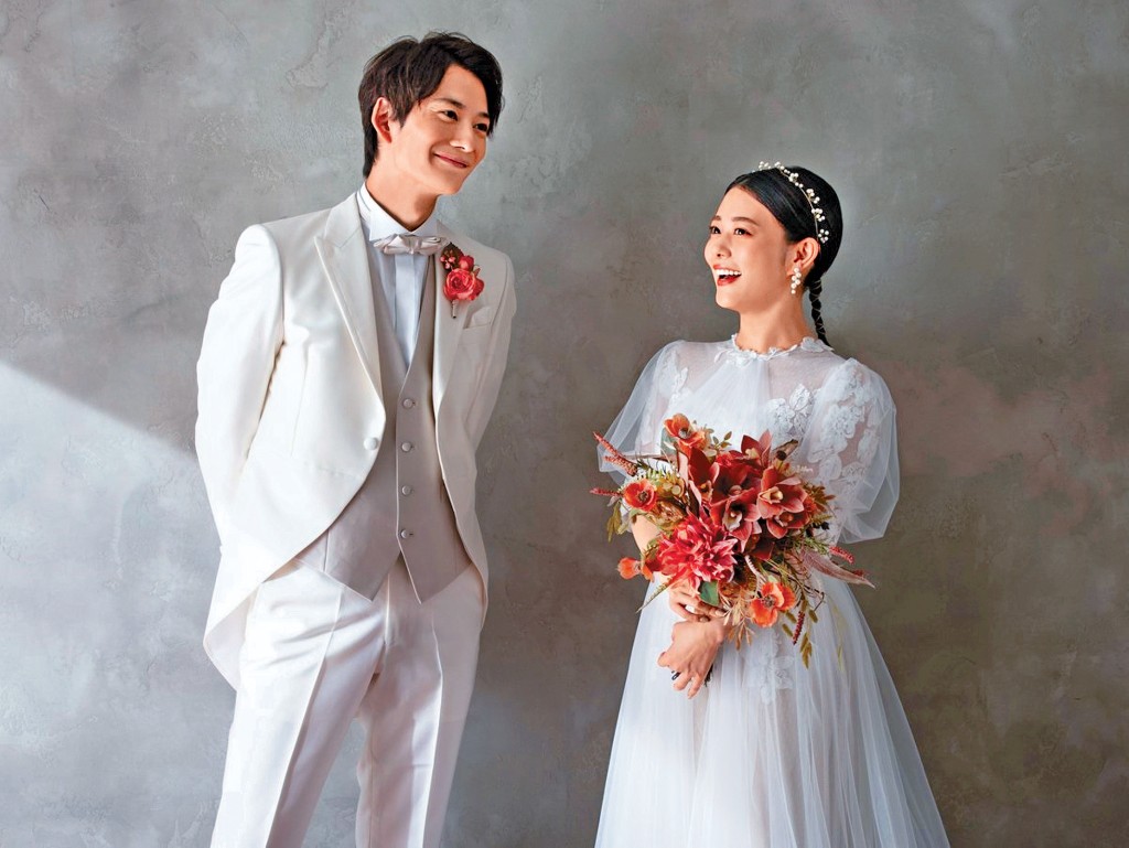 岡田將生及高畑充希昨日被爆假戲真做，隨即宣布閃婚震驚外界。