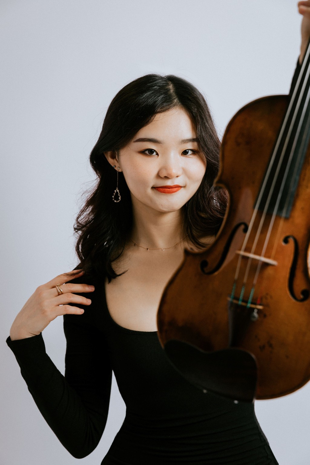 香港小提琴家陳蒨瑩。 香港小提琴家陳蒨瑩。