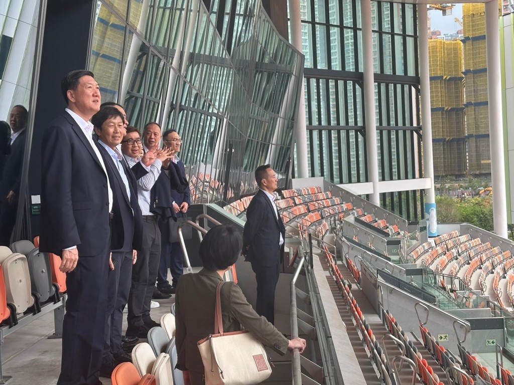 國家體育總局局長高志丹視察啟德體育園設施。