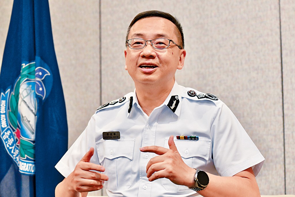 郭俊峯指,本港去年錄得2.98億出入境人次,已經回復至2019年、3億人次的水平。