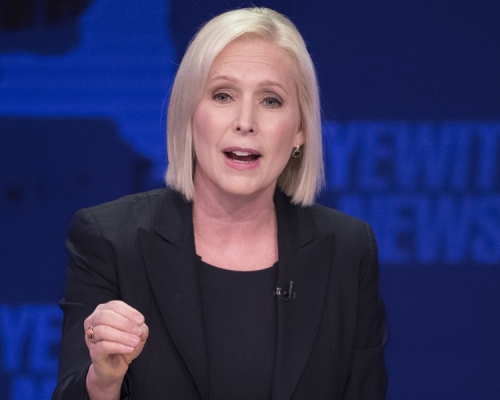 與特朗普針鋒相對的紐約州民主黨參議員陸天娜(Kirsten Gillibrand)。AP