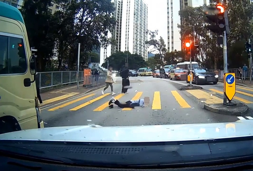 facebook截圖（資料來源：Kwong Cy＠facebook車cam L（香港群組））