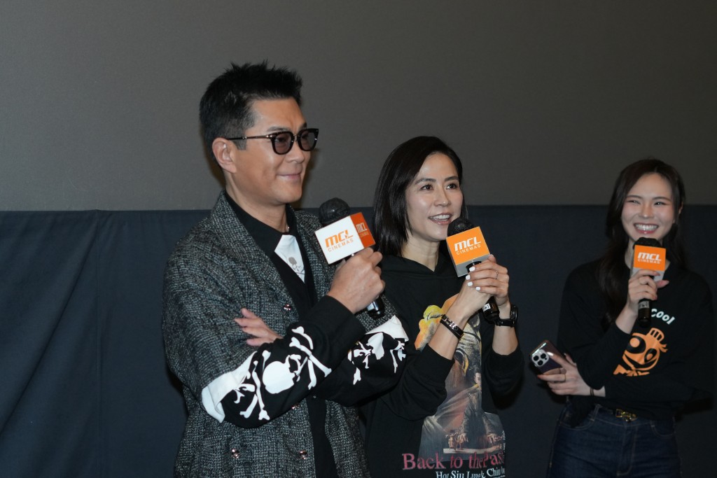 《尋秦記》深受觀眾歡迎，宣萱和古仔都好感激。