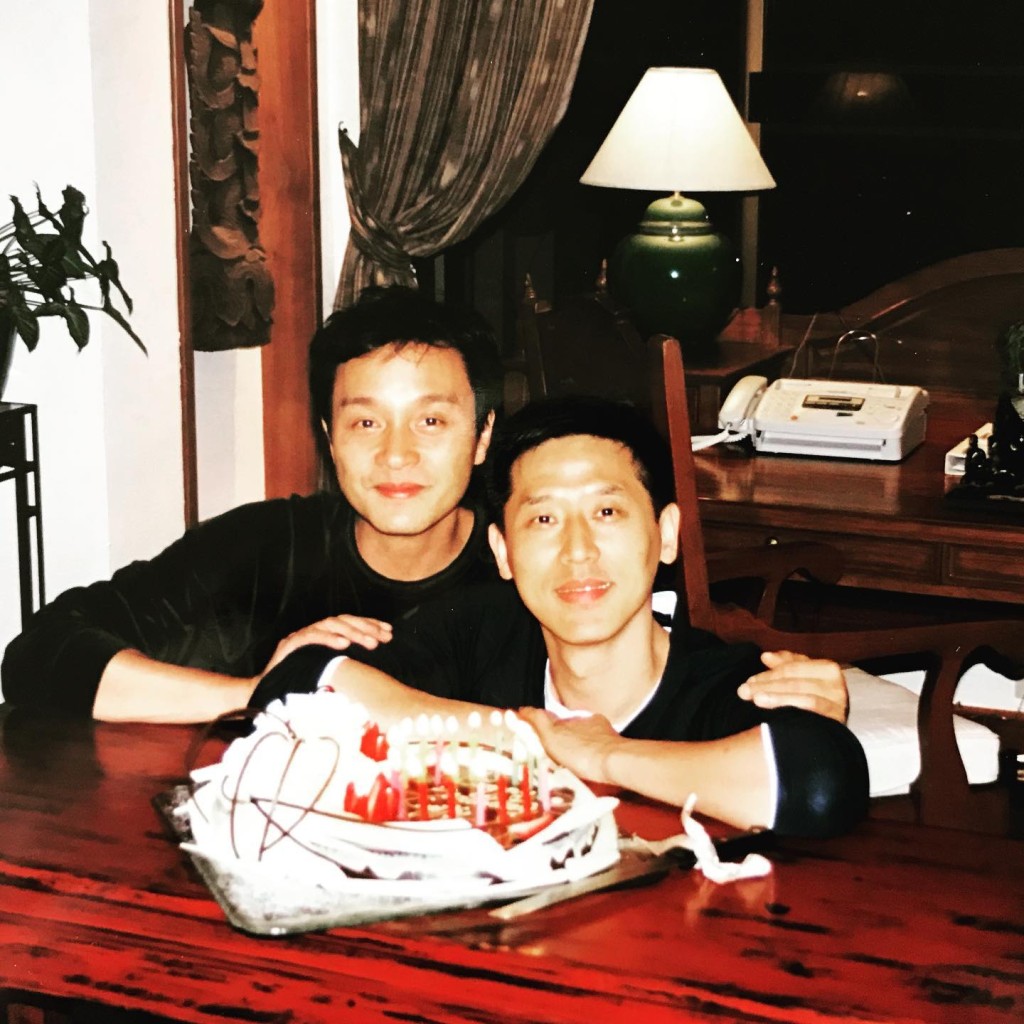 唐鹤德在54岁生日在IG发生日帖，并贴上与张国荣的合照，他写说：「谢谢大家的祝福，分享一张有故事的生日照」。