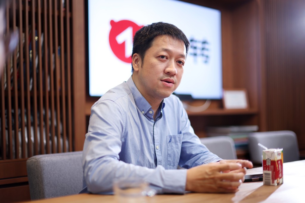 黃煒透露,他原為互聯網產品經理,因看好二手交易對買家、賣家及環境「三方友好」的特質而創業。 黃煒透露,他原為互聯網產品經理,因看好二手交易對買家、賣家及環境「三方友好」的特質而創業。