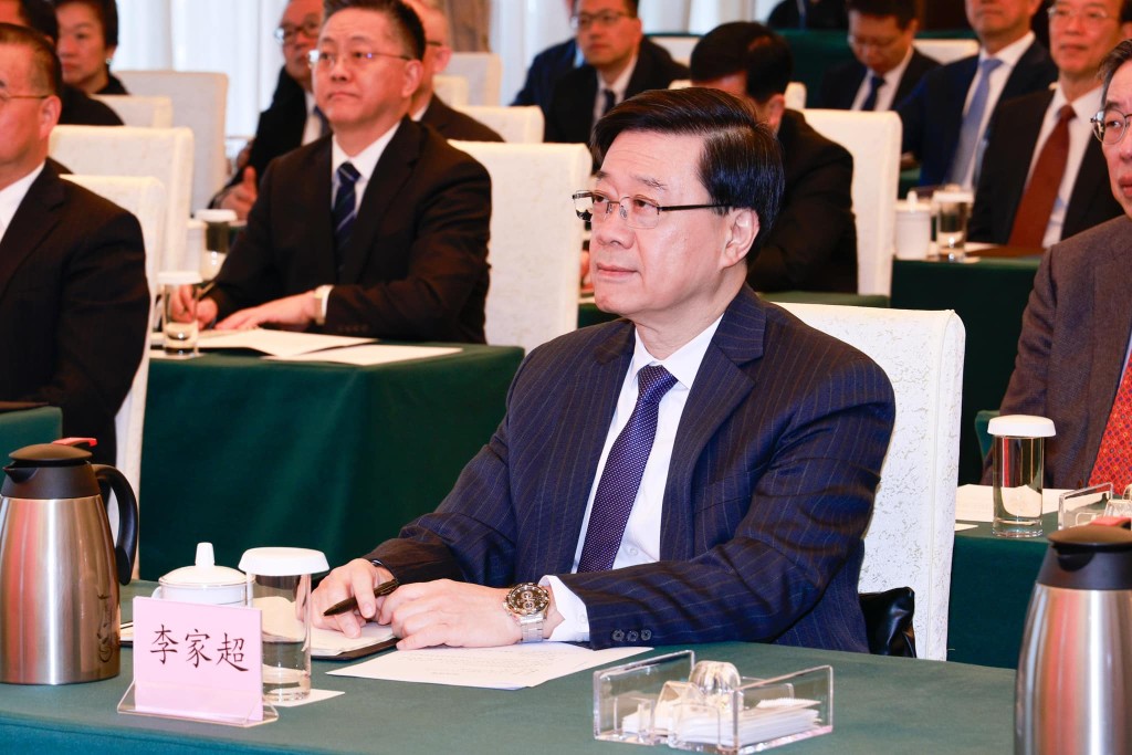 李家超早前表示，國際調解院落戶香港，會為香港帶來多方面重大利益。