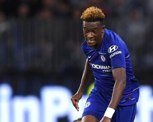 車路士陣中的英格蘭翼鋒赫臣奧度爾（Callum Hudson-Odoi ），確診感染新型冠狀病毒，是英超首名確診球員。 （facebook圖片）