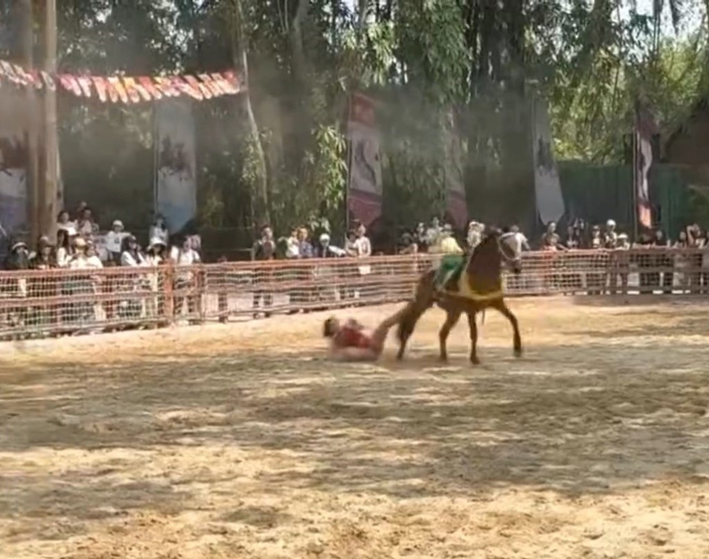 網上流出意外發生的一刻。