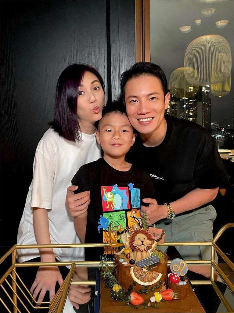 千嬅一家三口在上海居住,她稱只是暫時性質,完成工作後會返港。