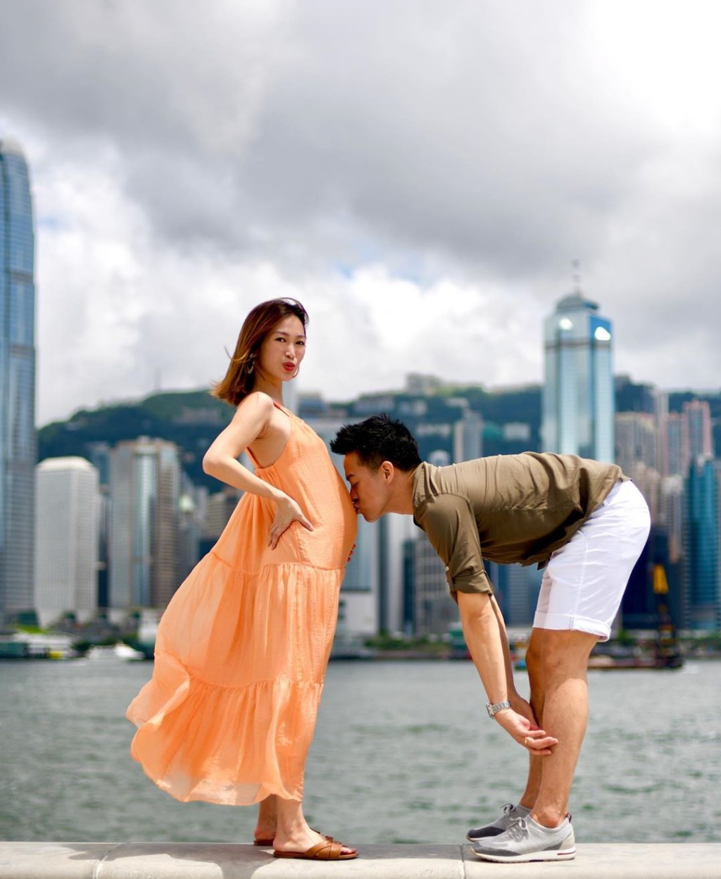 兩公婆婚後一直好恩愛。