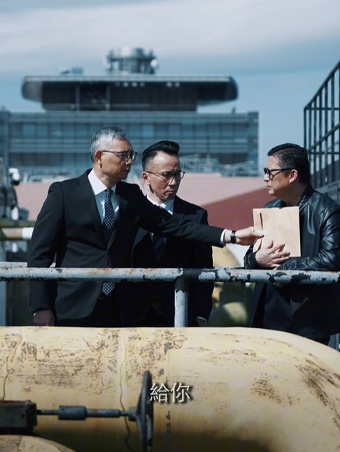 卓孝業「帶貨」上天台,他先反問「點解揀親都天台嘅?」 卓孝業「帶貨」上天台,他先反問「點解揀親都天台嘅?」