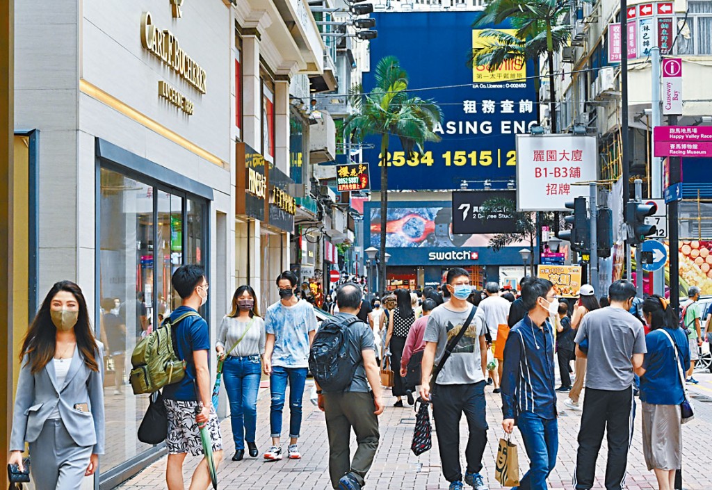 據利嘉閣指出，上月鋪位市場錄98宗買賣登記按月回升近4成。