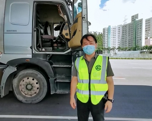 運輸業界今早到香港的香園圍口岸實地視察及親身落地試車。貨櫃運輸業職工總會主席陳迪手提供影片截圖