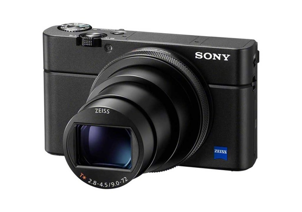 Sony的RX100相機，同樣採用1吋感光元件，影像質素備受用家肯定，所以今次以它與PRO-I來個影像上的比較。
