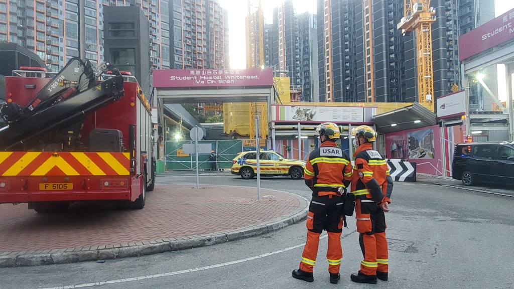 消防坍塌搜救专队参与救援行动。徐裕民摄