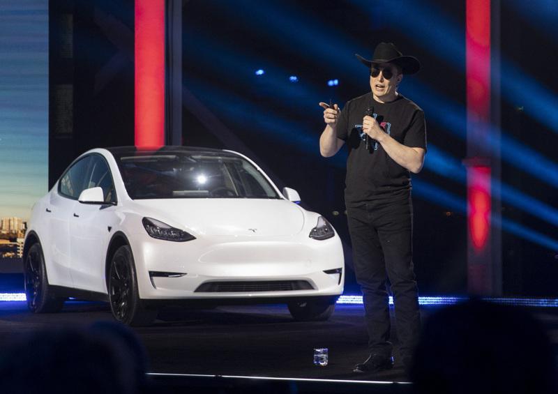 馬斯克對Tesla自動駕駛功能十分有信心。