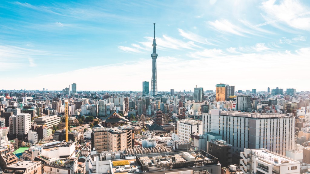 外媒指出，可欣賞到東京鐵塔、東京晴空塔及彩虹橋的豐洲塔樓，已經是著名的中國人聚居區，當地更有上班族表示，一幢物業20%都是中國人所購買。