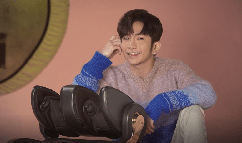 品牌首次跟MIRROR成员Anson Lo合作，由「教主」担任「推拿教主」的广告主角。