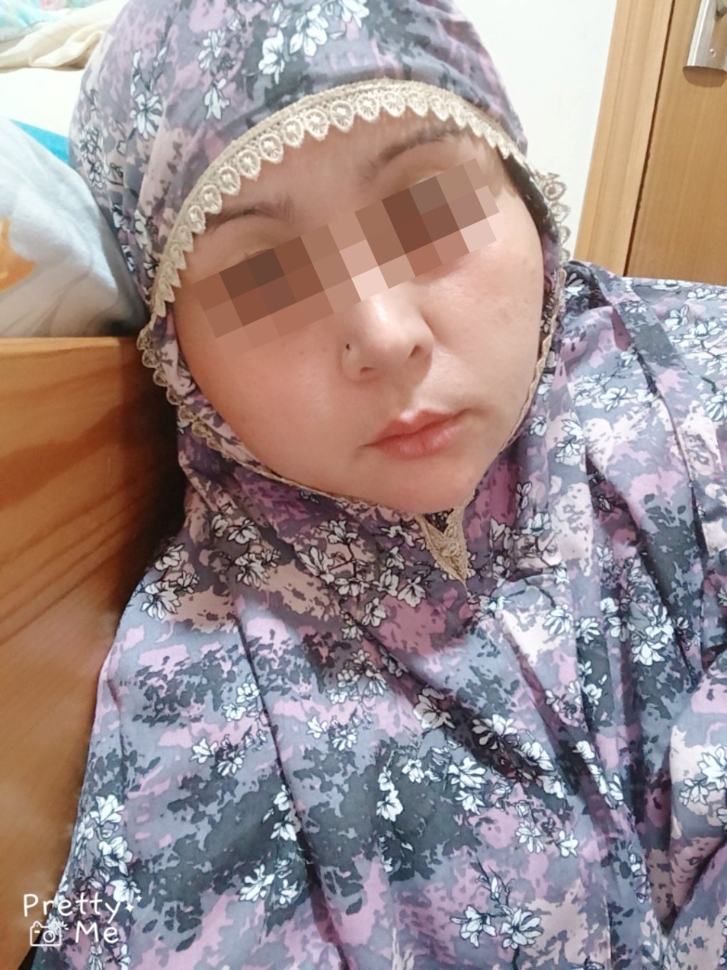 Siti不時在其個人Facebook上載生活照。