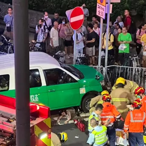 女子被困車底。良田新氣象FB