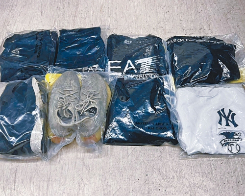 警方拘捕涉案黑學生等四人,以及起出部分疑犯犯案時所穿衣物與鞋。