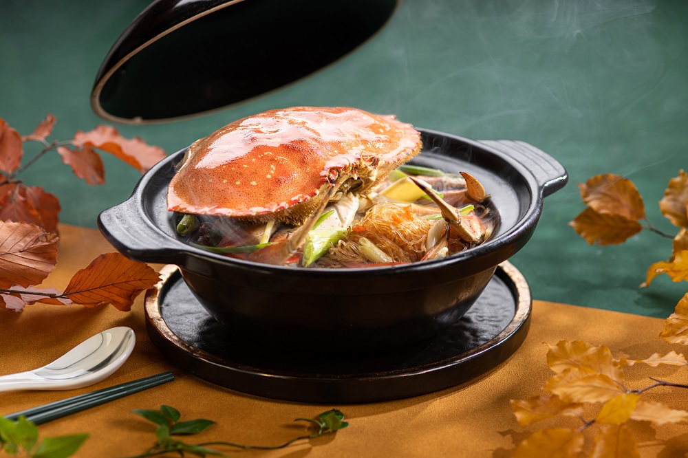 砂鍋薑蔥粉絲焗蟹　　玉庭