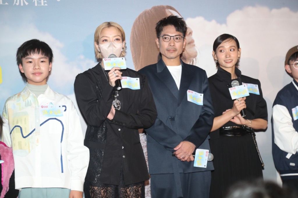 郑秀文（Sammi）、陆骏光、谈善言、导演贾胜枫、谷祖琳、梁雍婷及7位小演员等出席电影《流水落花》慈善首映礼。