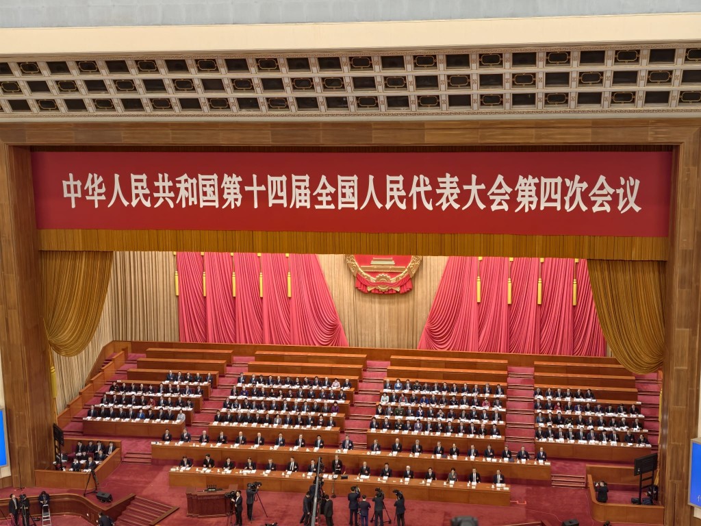 全国人大会议今日开幕。驻京记者杨浚源摄