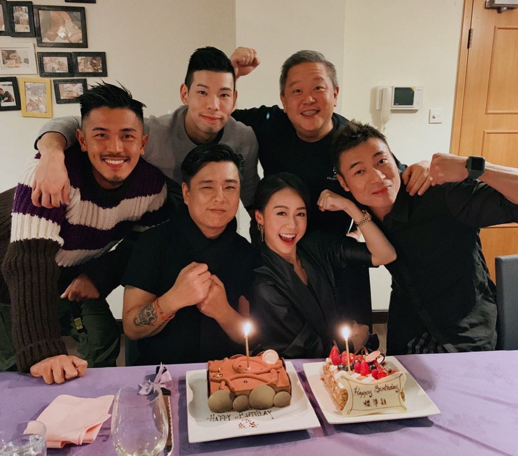 安仔出現的朋友聚會，不時見到黃心穎同場，原來是有人悉心安排。