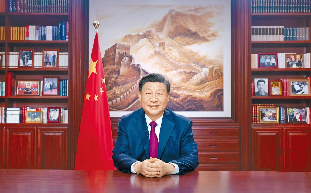 國家主席習近平發表新年賀詞,特別讚揚醫務人員等前綫人員於疫情中堅守崗位。