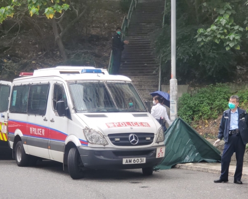 男子當場身亡。