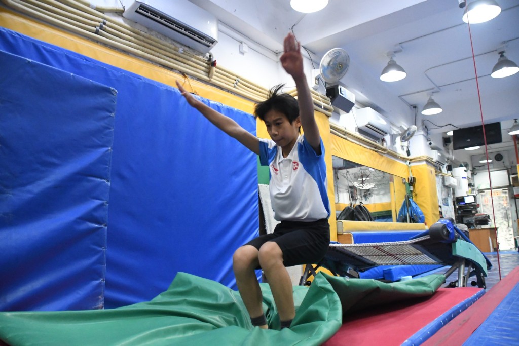鄺啟彥一開始在龍騰體操訓練中心受訓。本報記者攝