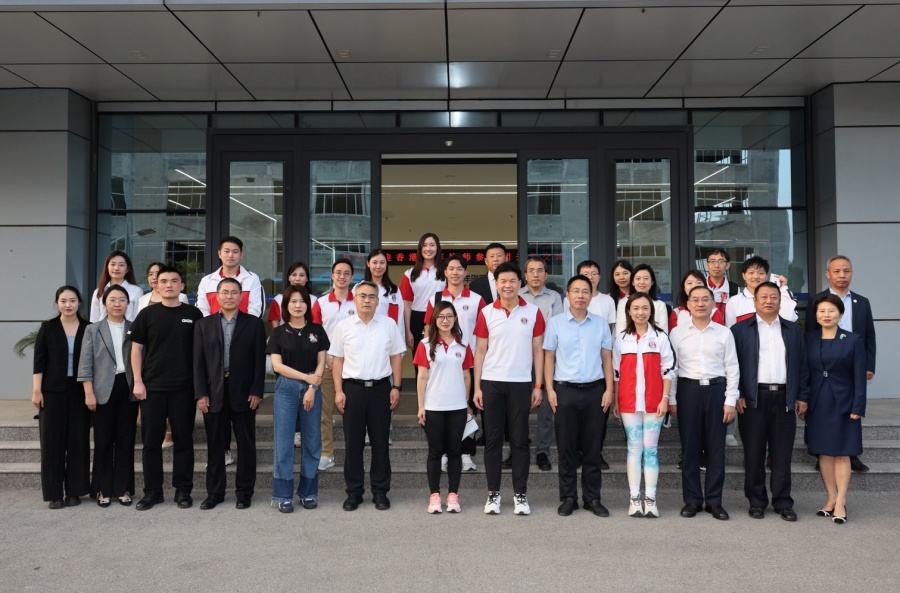 香港律師代表團參觀之洋創新科技股份有限公司。香港律師會fb圖片 香港律師代表團參觀之洋創新科技股份有限公司。香港律師會fb圖片