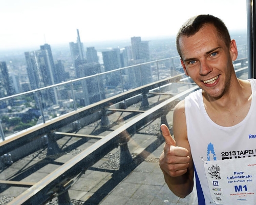 波蘭選手洛博辛斯基四連霸。網上圖片