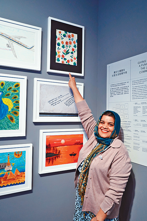 Uzma的丈夫亦有一同參與大館的藝術工作坊。