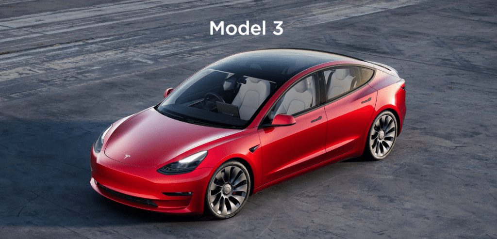 Model 3定位為高檔轎車。