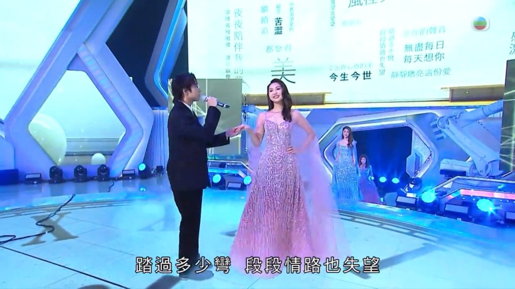 吴业坤昨晚担任表演嘉宾。