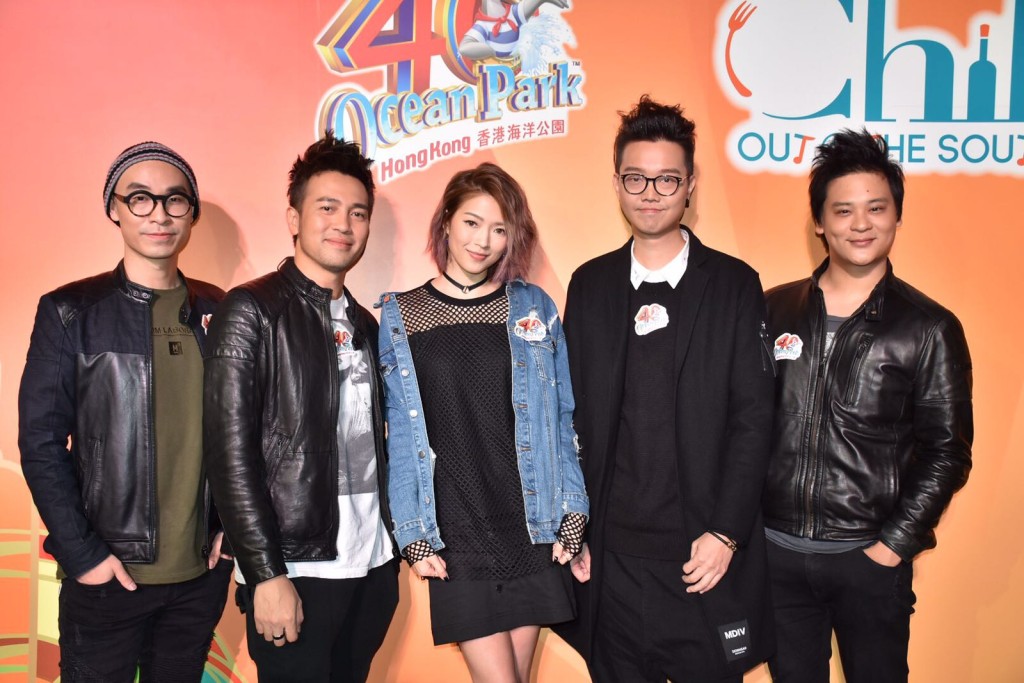 連詩雅、Dear Jane出席活動。